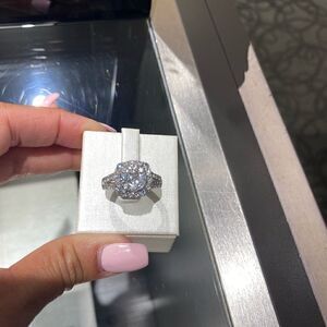 14k white gold diamond ring